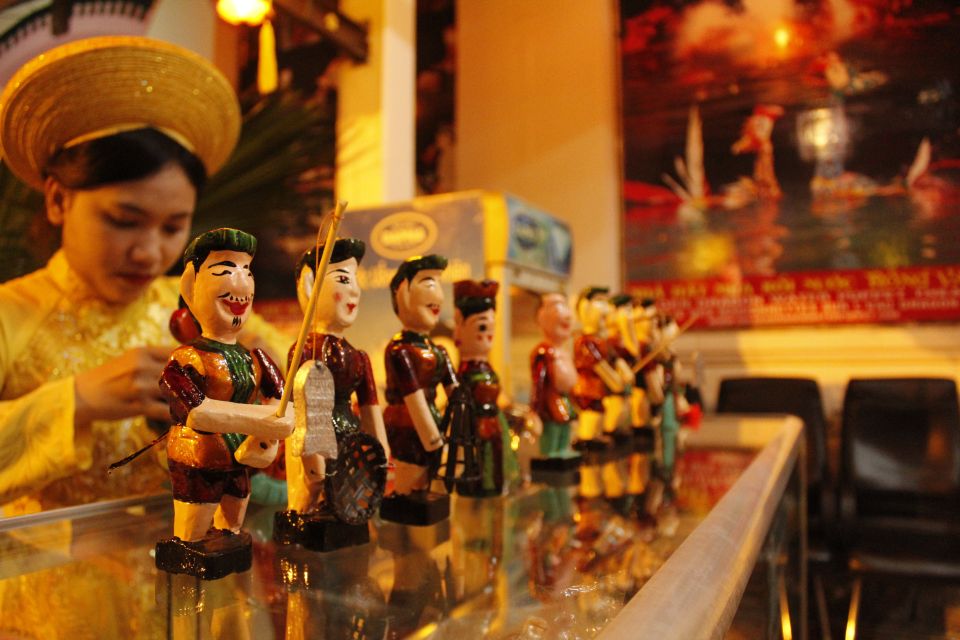 Ho Chi Minh: Evening Cultural Experience - Between Theater and Cruise: That Quick City Interlude