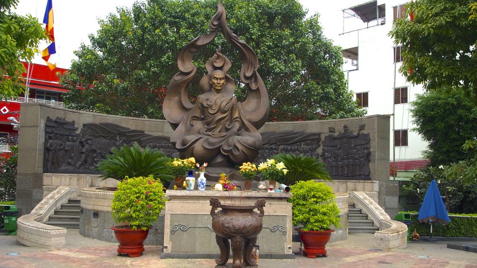 Ho Chi Minh: Historical City Scooter Tour - Why This Saigon Scooter Tour Works So Well in 4 Hours