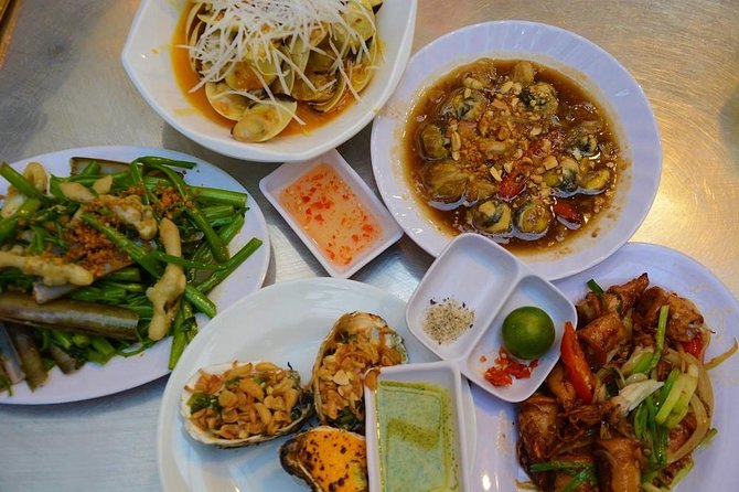 Ho Chi Minh Nightlife & Street Food Tour By Motorbike - Ho Thị Kỷ flower market: big colors, then more eating