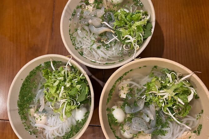 Ho Chi Minh Street Food & City Sights with Local Female Guide - Key things that make this tour worth it