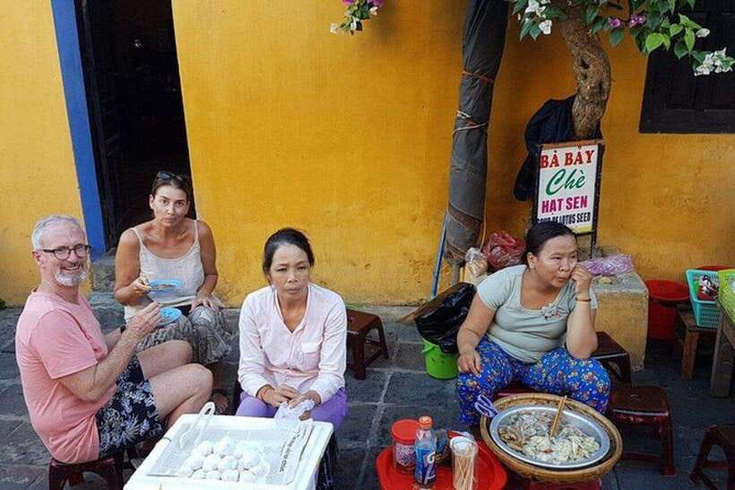 Ho Chi Minh: Tasty Vegan Food and local Beer by Motorbike - Grilled banana, coconut juice, and that first taste of Vietnam’s comfort food