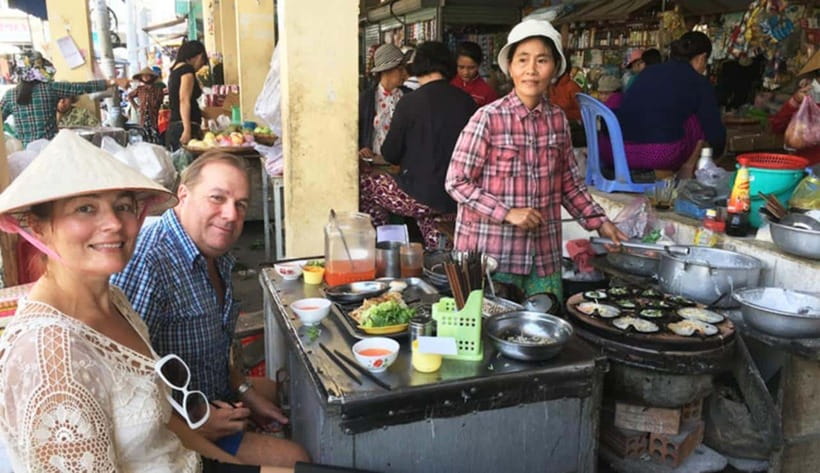 Ho Chi Minh: Tasty Vegan Food and local Beer by Motorbike - Price and value for $43 in a 4-hour motorbike tasting format