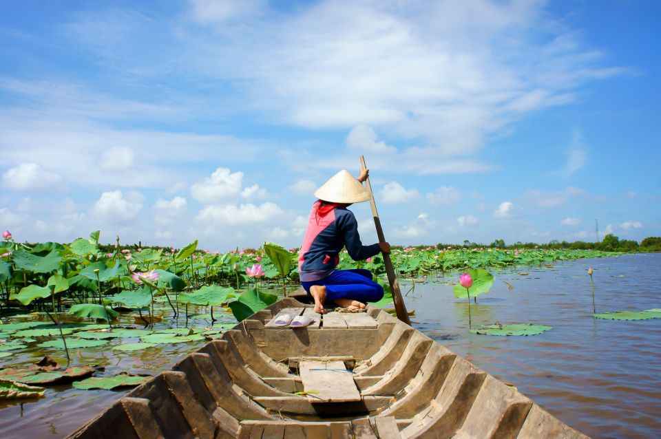 Ho Chi Minh: Top Site Must See Mekong Delta & Cu Chi Tunnel - Pickup from Bến Thành and the long southbound drive