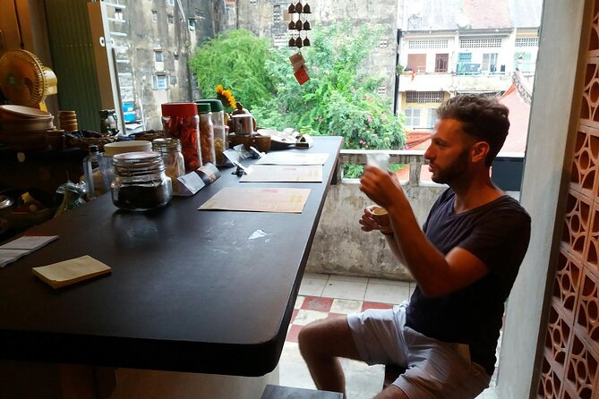 Ho Chi Minh - Vietnamese Vegan Food Experience By Scooter - Pickup, Helmets, and How the Scooter Portion Actually Feels