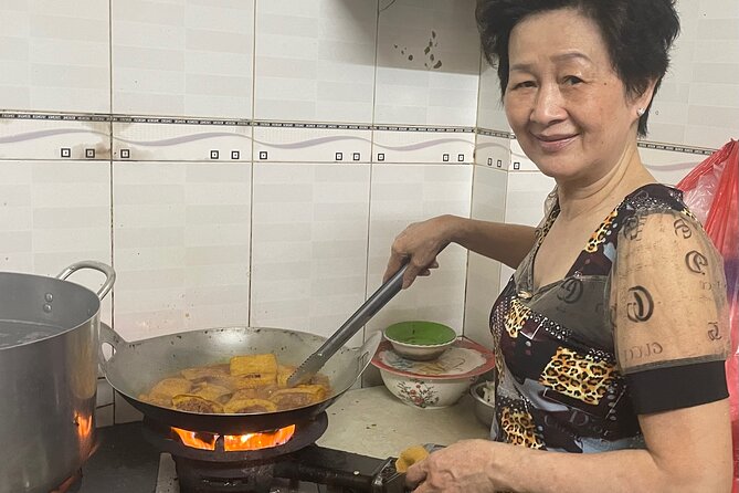 Local Cooking Class At Auntie's Home - Inside 121 Đ. Hậu Giang: The Hands-On Cooking Class