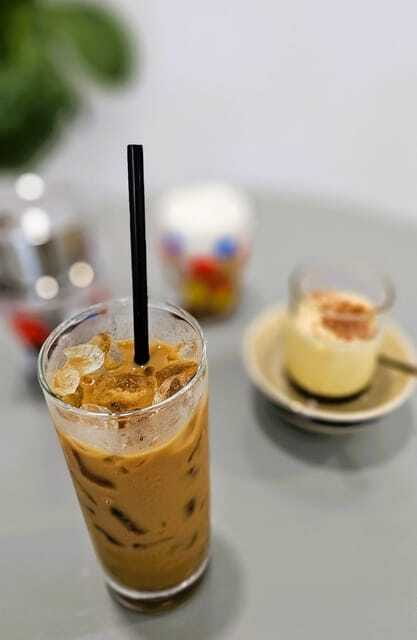 Make 3 Regions Iconic Vietnamese coffees: Brown, Salted, Egg - Salted Cream Coffee from Central Vietnam: When Cream Gets a Job