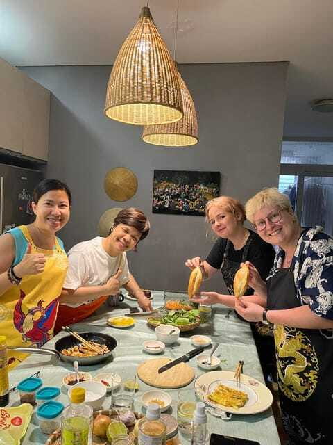 Mama Lan's Home Cooking Class with 30+ Years of Experience - Small Group Logistics: The Shared Kitchen Reality