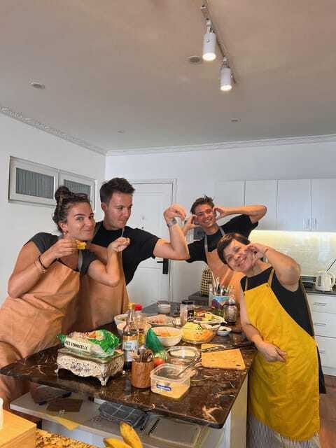 Mama Lan's Home Cooking Class with 30+ Years of Experience - Optional Wet Market Visit: When Ingredient Shopping Matters
