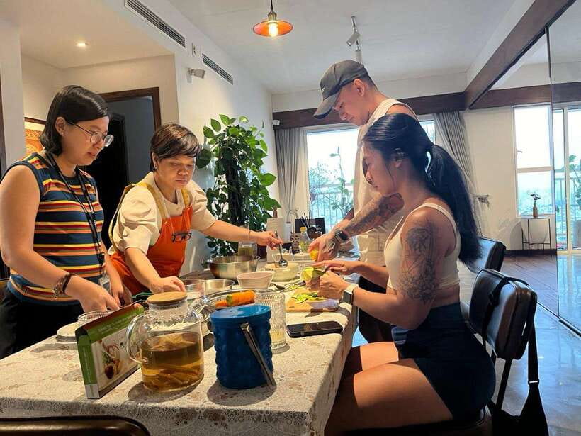 Mama Lan's Home Cooking Class with 30+ Years of Experience - Getting There: Finding Lucky Palace Without Losing an Hour