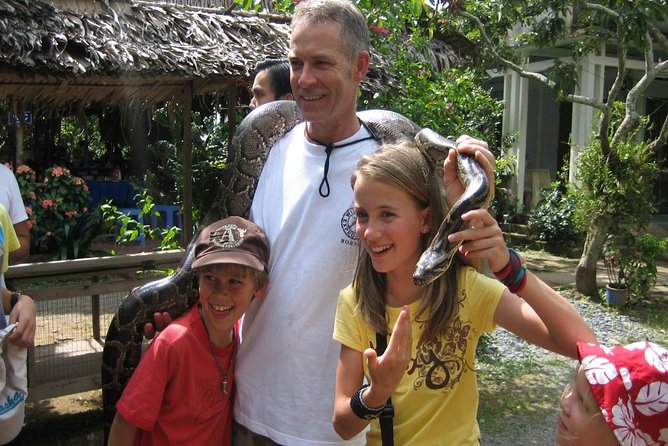 Mekong Delta and Cu Chi Tunnels full day private tour - Lunch at a Local Restaurant (A Real Reset)