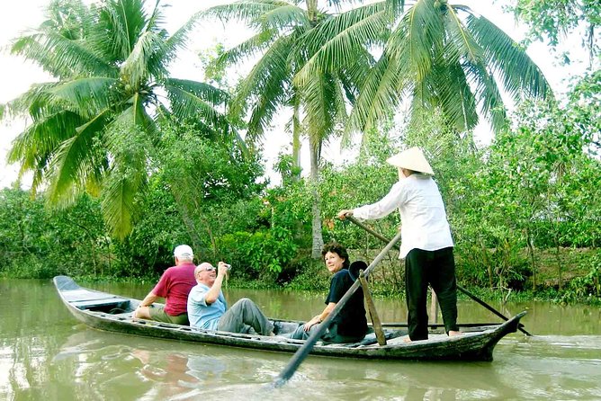 Mekong Delta Floating Market Luxury Group Tour - Lunch on the Mekong: halal and vegan options done right
