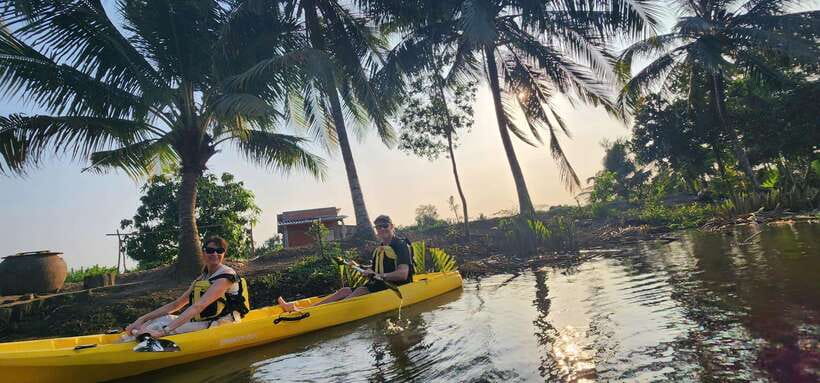 Mekong Delta Nature Private Day Trip: Bicycle-Kayak-Cano... - Cooking class at 11:30: spring rolls and banh xeo for real