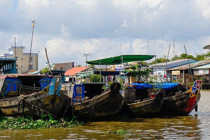 MEKONG DELTA TOUR TO FLOATING MARKET CAI BE from HCM city - Stop 2: Tan Phong workshops and the satisfaction of seeing how food is made