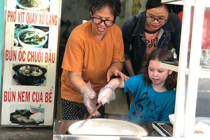 Morning Walking Food Tour in Non Tourist Area and Full of Local Life - The Mini Cooking Class for Banh Cuon Trung