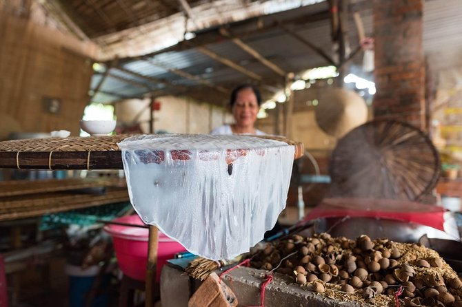 Private 2-Day Tour: Ho Chi Minh City to Cambodia by Mekong River - Guides and the human side: Loi, Dana Duyèn, and Win