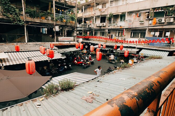 Private and Exclusive Hidden Gems and All Highlights - Entering Chợ Tân Định Market: where Saigon smells and moves