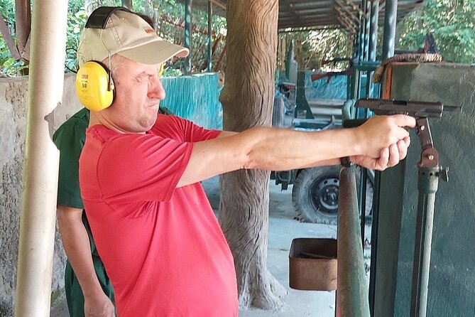 Private Cu Chi Tunnels & Ho Chi Minh City Full-Day Tour - Getting to Cu Chi: The Ride That Sets the Tone