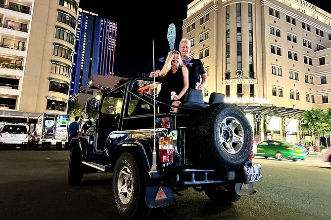 Private Ho Chi Minh by Jeep Evening Tour and Dinner Cruise - The walk-and-drive flow: how you get oriented without feeling rushed