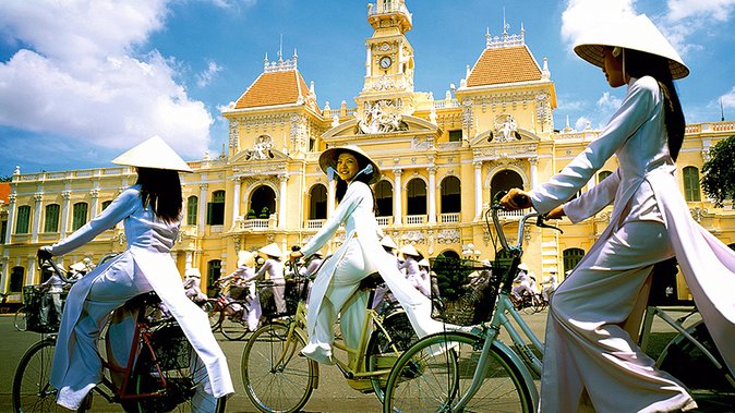 Private Ho Chi Minh City Tour Full day Trip - Notre Dame Cathedral of Saigon: A Classic Exterior Pause With Historical Context