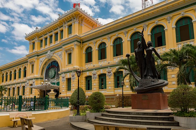Private Ho Chi Minh City Tour - Shore Excursions - Stop 1: Local markets in style, plus the time buffer you need
