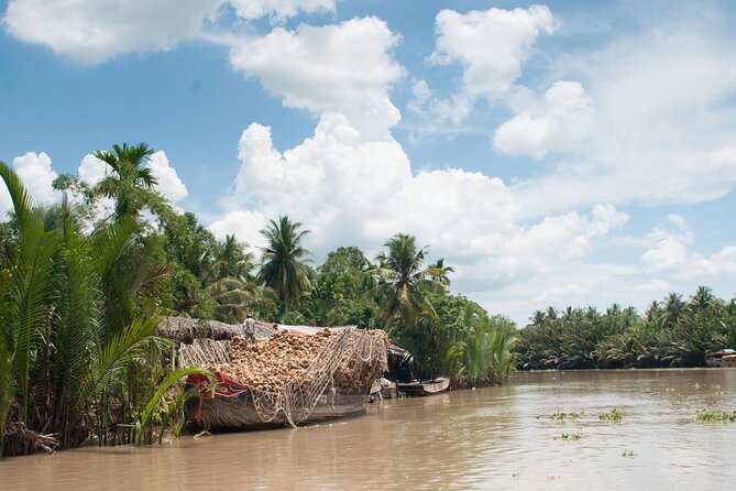 Private Mekong Delta & My Tho Full-Day Guided Tour - Riding a xe loi: open-air village roads and the fun part of moving slow