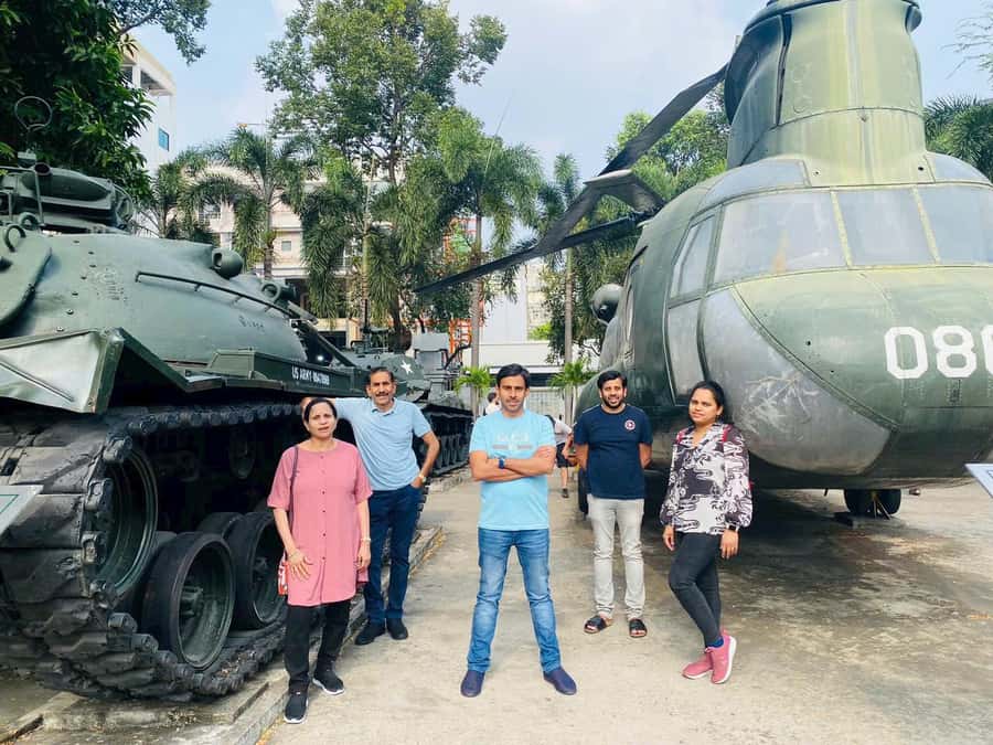 Private Saigon Highlights Tour by Car – Flexible Half Day - Getting Around Saigon Quickly in a Private Car