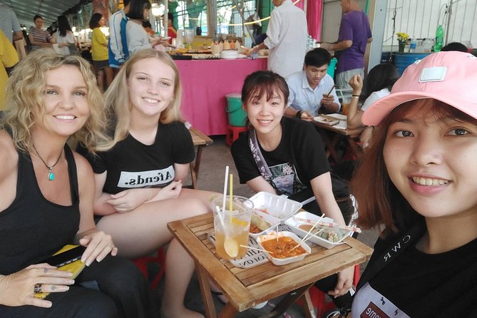 Private sight-seeing motorbike tour with local expert/student in HCMC - Chợ Lớn District 5 Chinatown Lanes: Street Food and Quiet Details