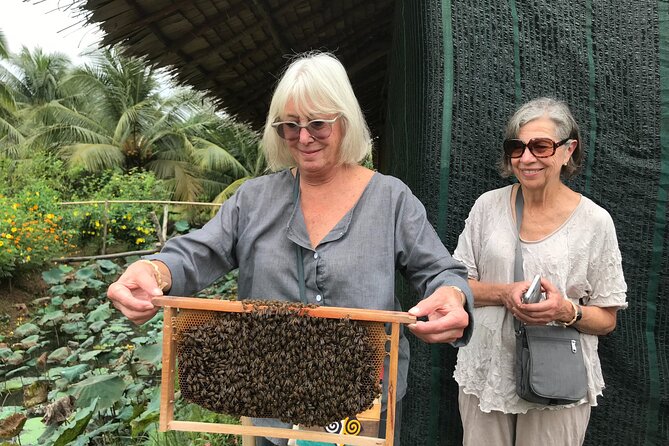 Private Tour: Best of Cu Chi Tunnels and Mekong Delta - Full Day - My Tho and the River Ride to Bee Island