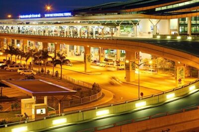 Private transfer Tan Son Nhat Airport (SGN) - Hotels In City - Your pickup: how it works and what you should do