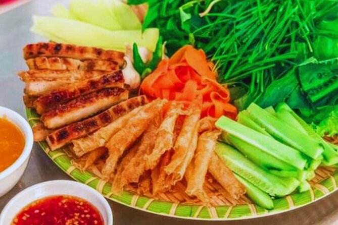 Saigon Authentic Food Walking Tour with Less Tourist People - The Evening Flow: 6:00 pm Timing and a 3.5-Hour Rhythm