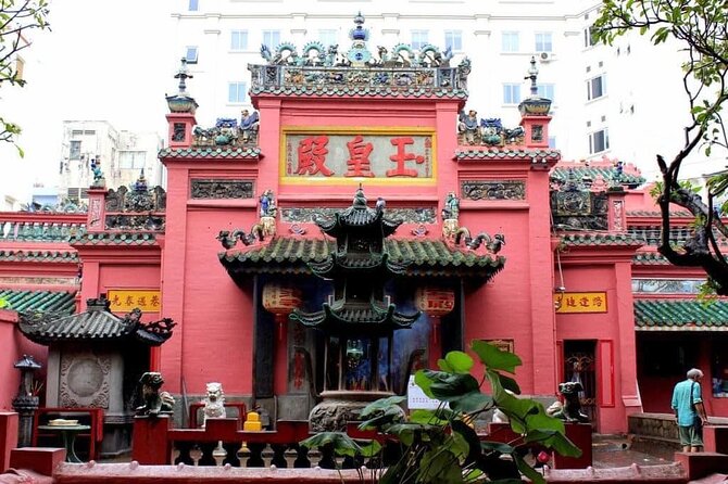 Saigon City Sights & War Remnant Museum on Scooter - The included meal and Bún Bò Huế: where the tour gets to breathe