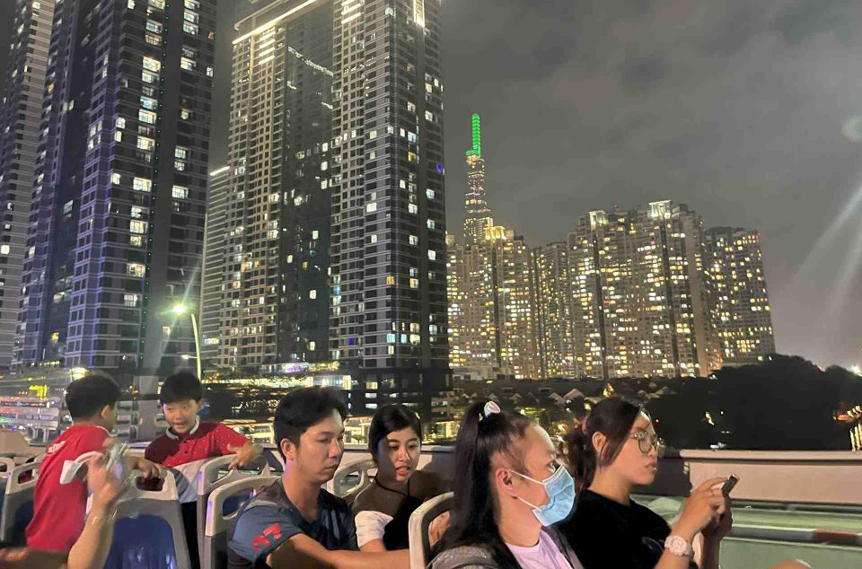 Saigon: City Sightseeing Hop-On Hop-Off Bus Tour - Blue Route: markets and pagodas for a broader Saigon view