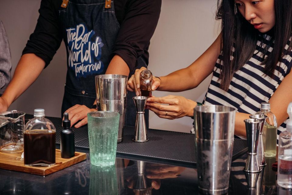 Shake & Savor: Coffee-Themed Cocktails from Việt Nam - Welcome drink and the flow of the class: videos, tutorials, then mixing