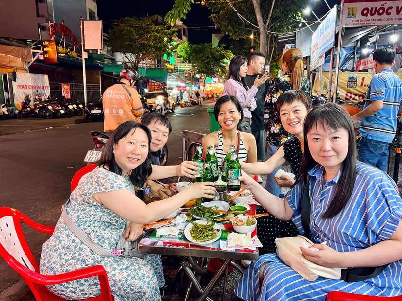 Street Food Walking Tour with a Cooking Instructor - Key things that make this street food tour work