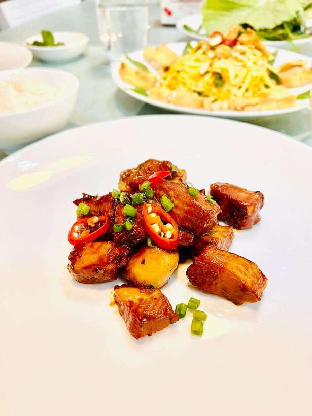 Top Home Cooking Class with Stunning River View AC Kitchen - Key Points Before You Go