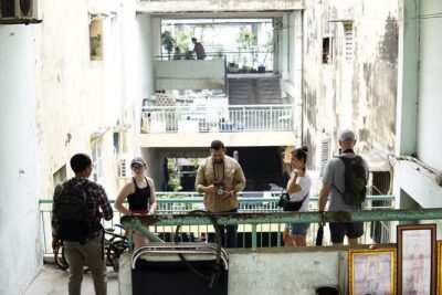 Using Medium Format film camera to discover Saigon - Coffee culture at a 90-year-old shop and the 1968 building stop