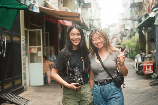 Using Medium Format film camera to discover Saigon - Should you book this analog Saigon walk?