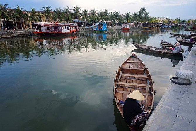 Vietnam Tour from the South to the North in 10 Days 9 Nights - Hoi An Ancient Town plus a true free day to shop and wander
